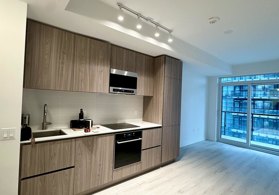110-broadway-avenue-toronto-ontario-c12655154
