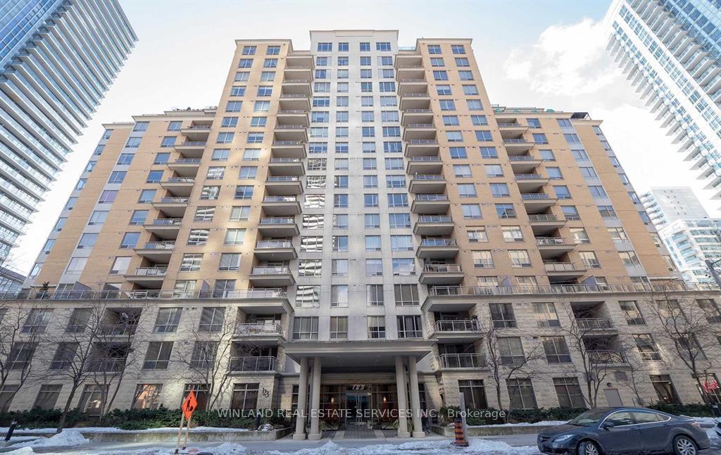 123-eglinton-avenue-e-toronto-ontario-c12655410