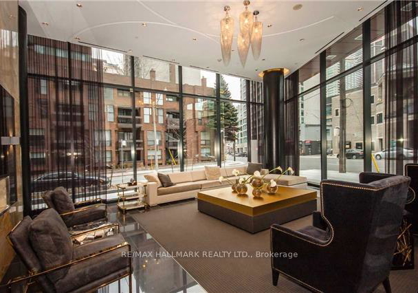 32-davenport-road-toronto-ontario-c12655514