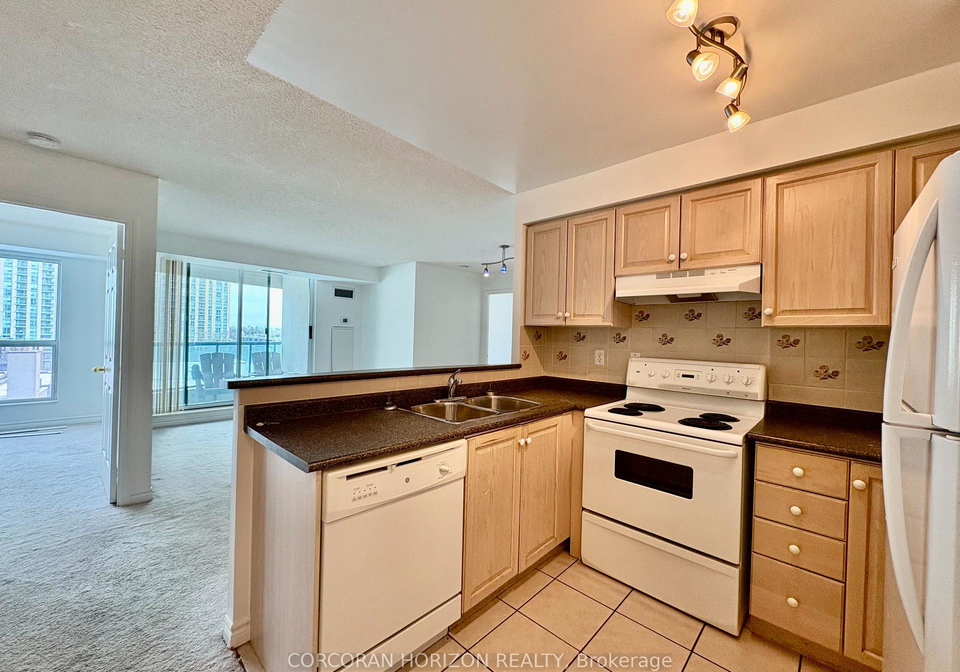 7-lorraine-drive-toronto-ontario-c12655874