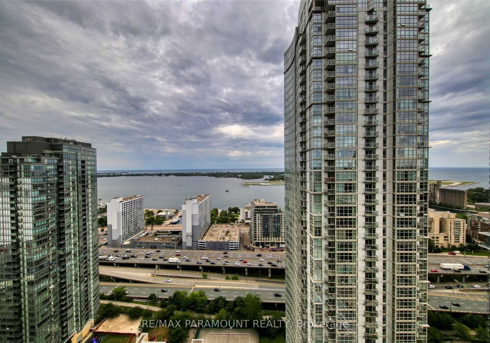 10-navy-wharf-court-toronto-ontario-c12656756