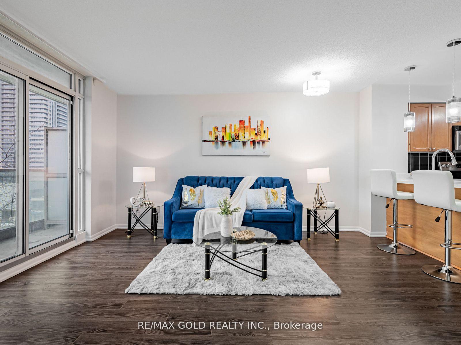 18-yonge-street-toronto-ontario-c12656800