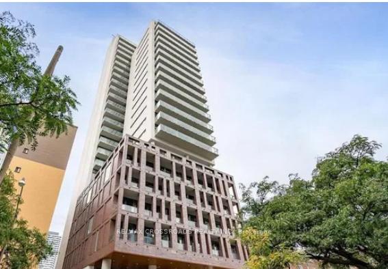 81-wellesley-street-e-toronto-ontario-c12656974