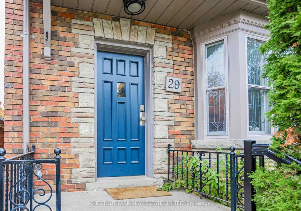 29-glenvale-boulevard-east-york-ontario-c12656980
