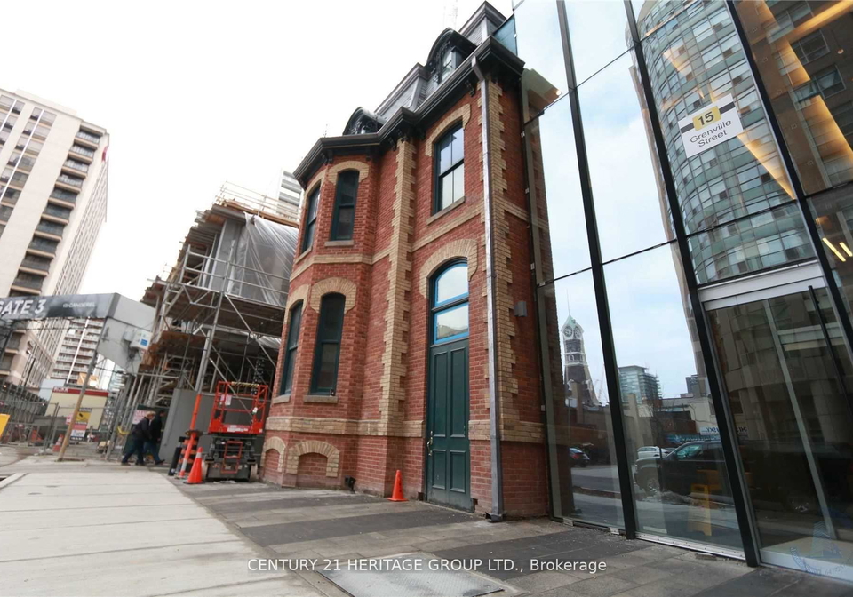 15-grenville-street-toronto-ontario-c12657446