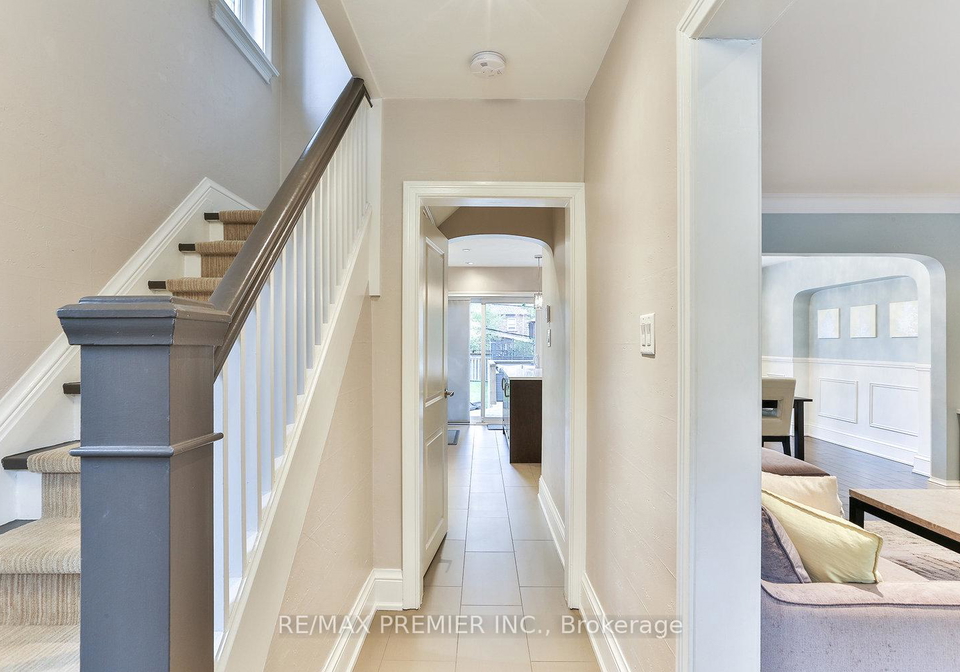 684-eglinton-avenue-e-east-york-ontario-c12657492