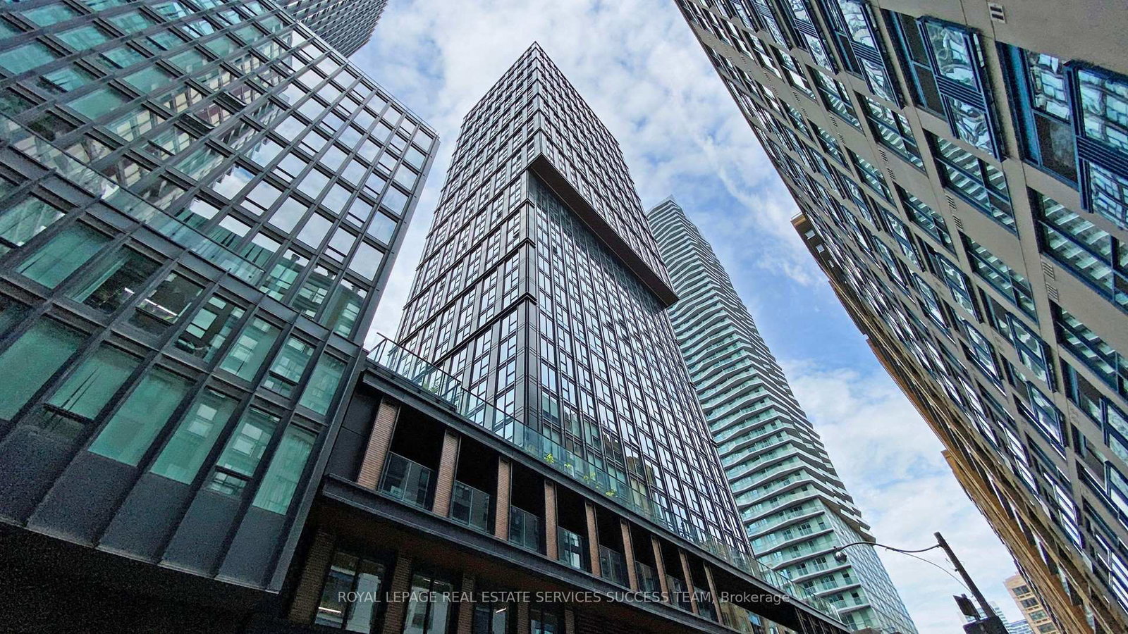 82-dalhousie-street-toronto-ontario-c12657528
