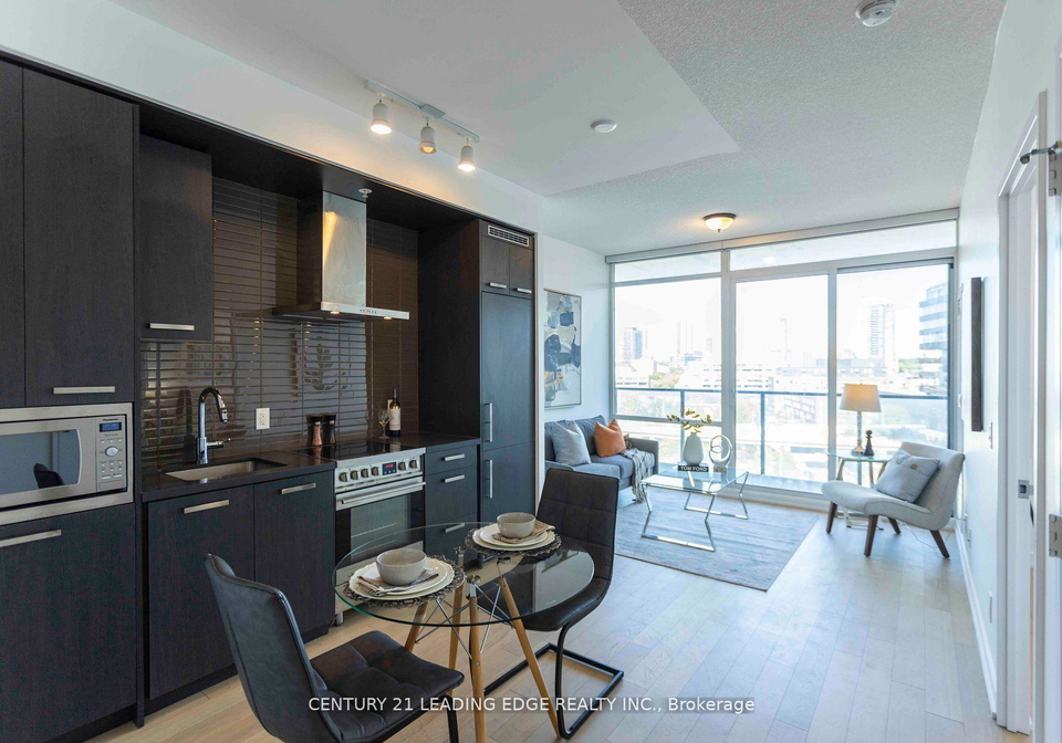 120-bayview-avenue-toronto-ontario-c12658290