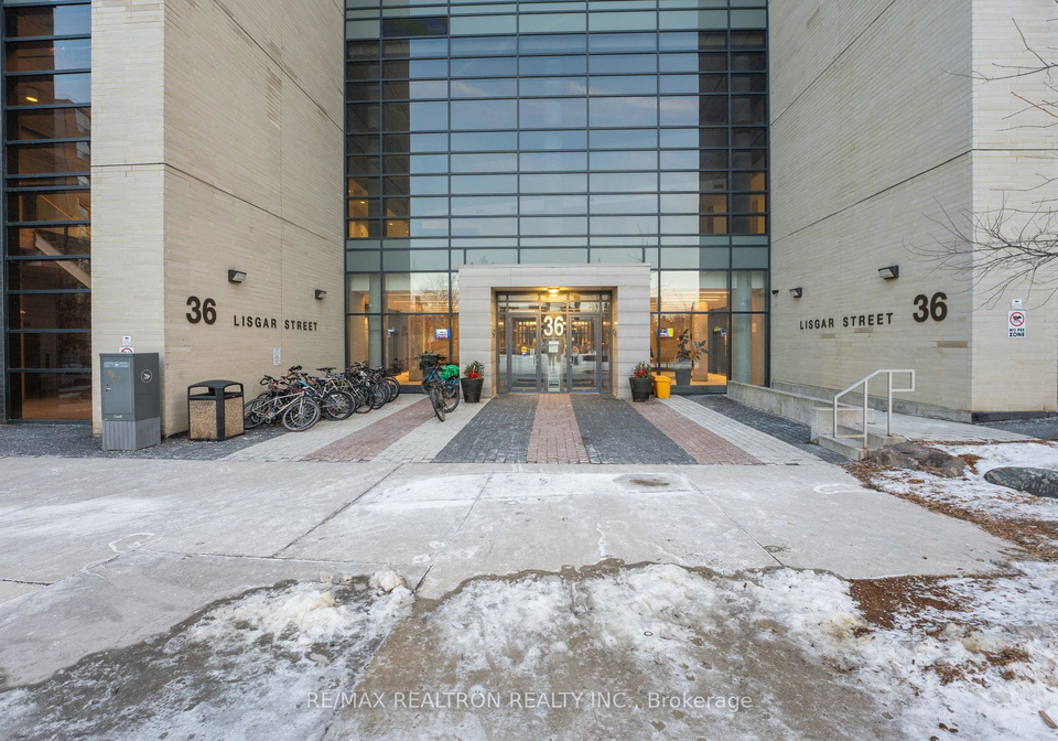 36-lisgar-street-toronto-ontario-c12658382