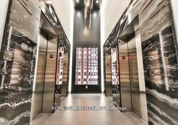 318-richmond-street-w-toronto-ontario-c12658652