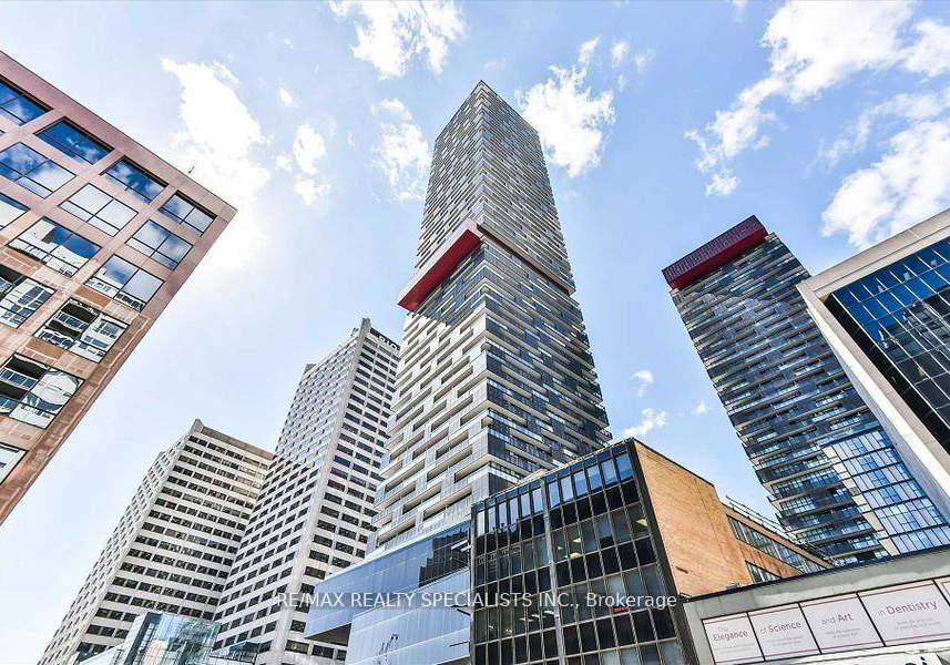 8-eglinton-avenue-toronto-ontario-c12658748