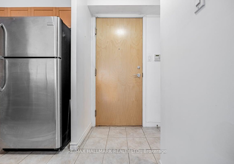 600-queens-quay-w-toronto-ontario-c12658850