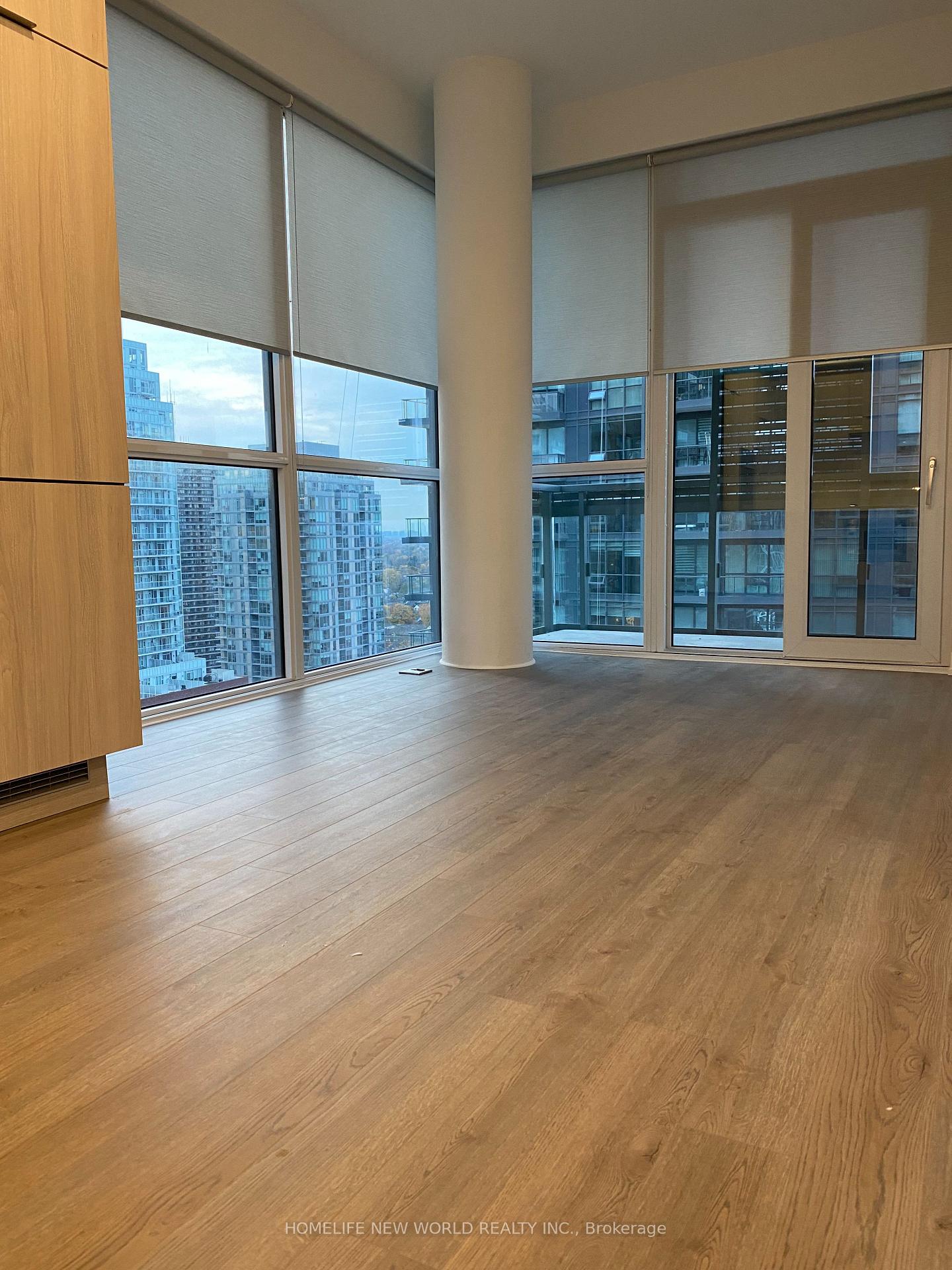 39-roehampton-avenue-toronto-ontario-c12658980
