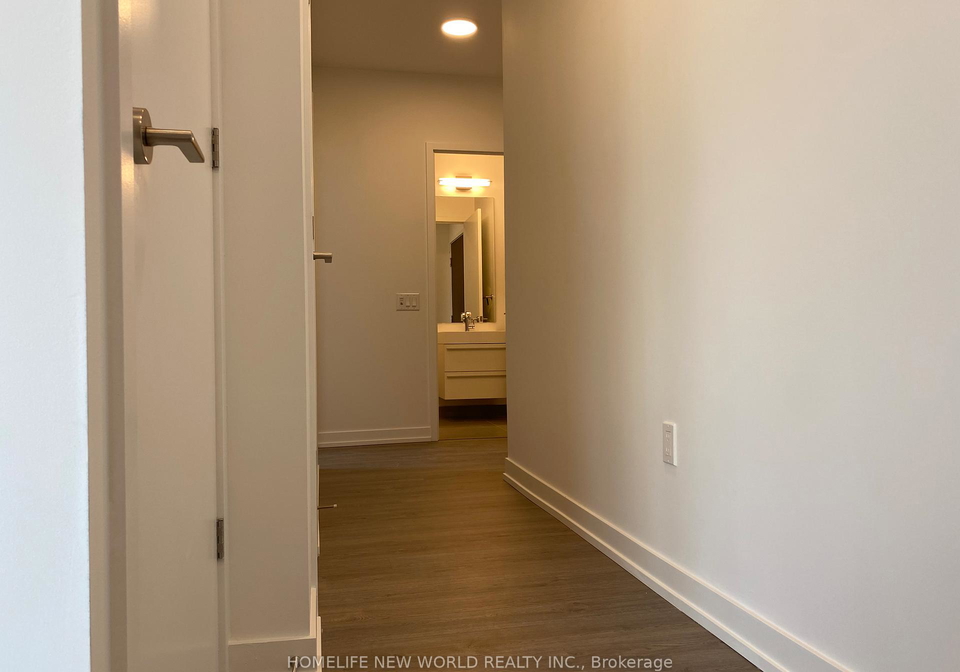 39-roehampton-avenue-toronto-ontario-c12658980