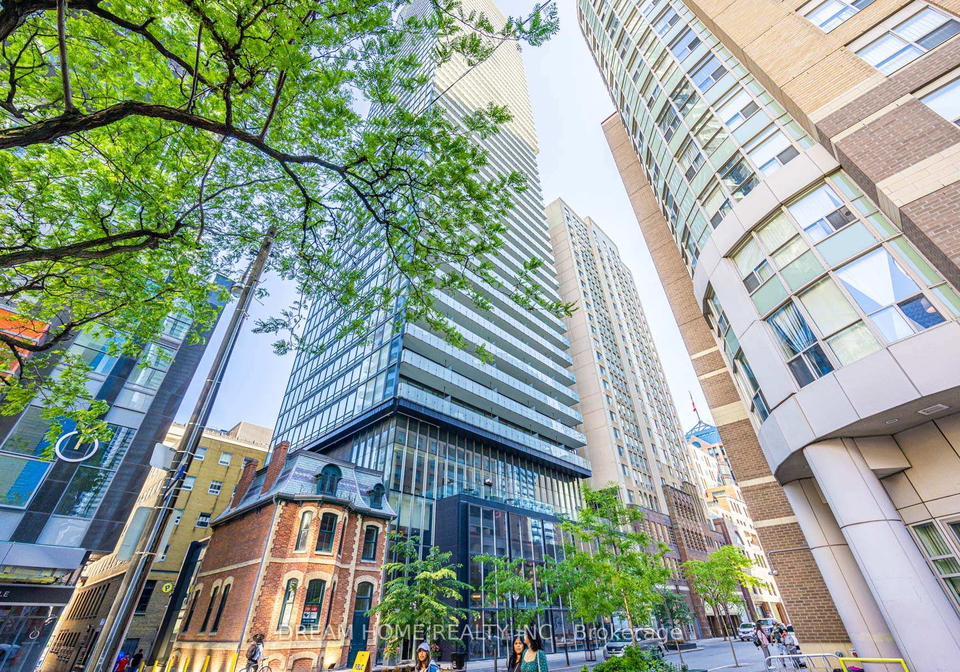 15-grenville-street-toronto-ontario-c12659140