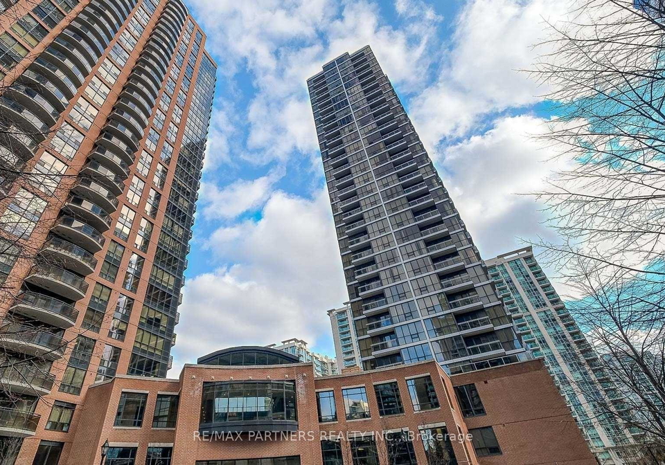 23-sheppard-avenue-e-north-york-ontario-c12659222
