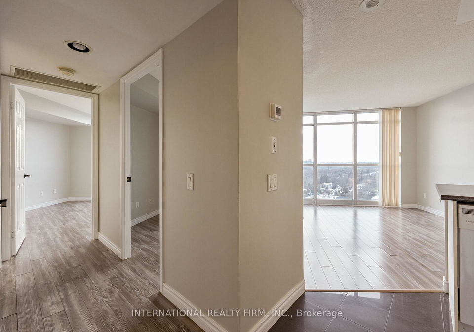 28-harrison-garden-boulevard-north-york-ontario-c12659260