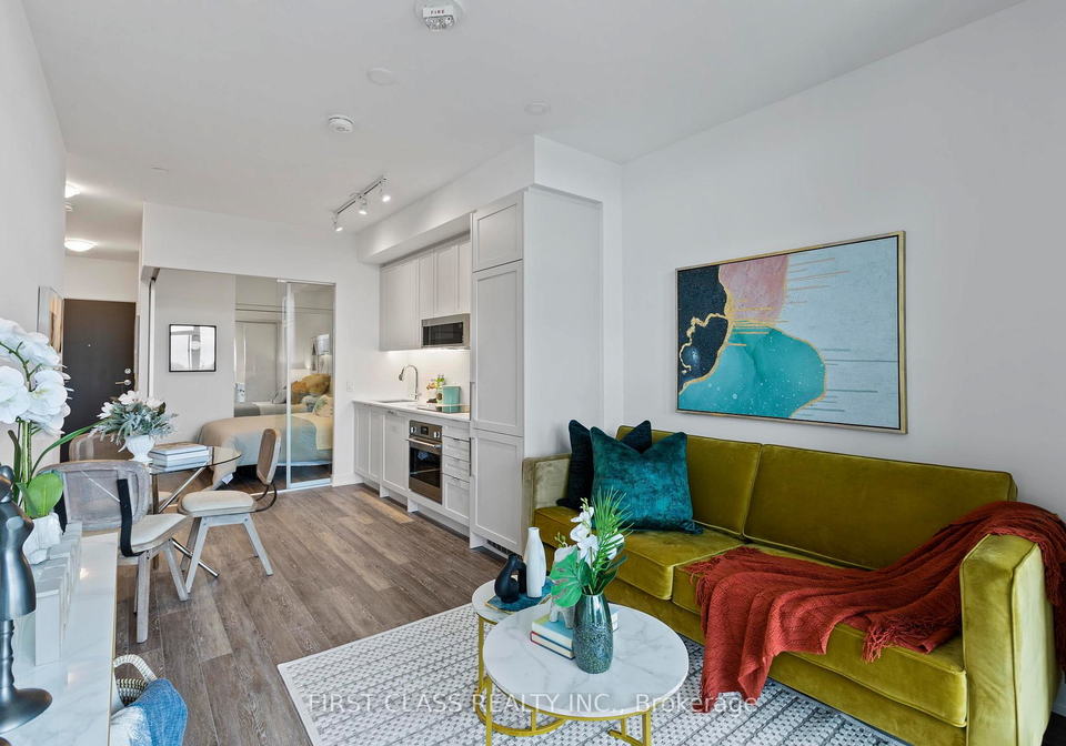 250-lawrence-avenue-w-toronto-ontario-c12659310