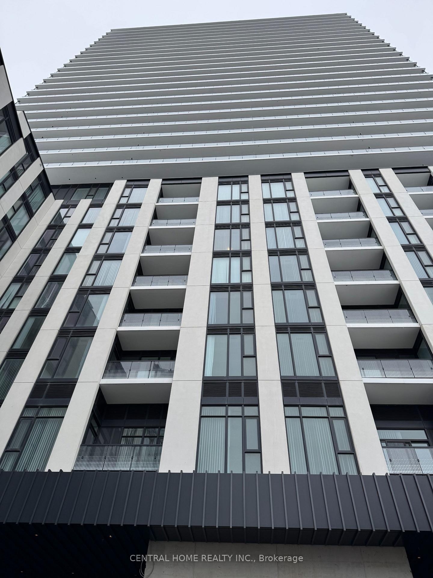 5858-yonge-street-toronto-ontario-c12659526