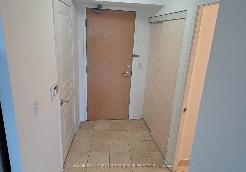 509-beecroft-road-toronto-ontario-c12659874