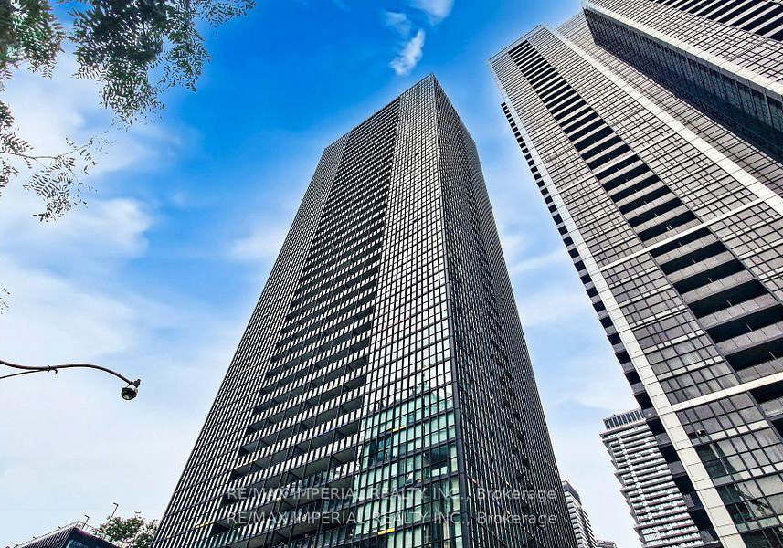 110-charles-street-e-toronto-ontario-c12661090