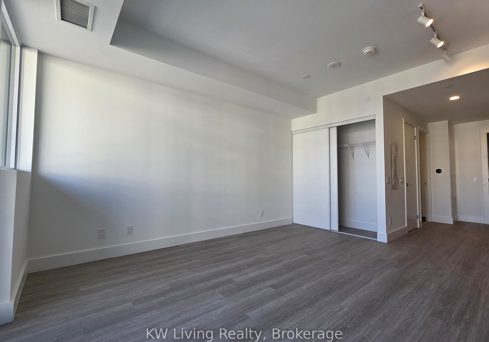 6-greenbriar-road-north-york-ontario-c12661256