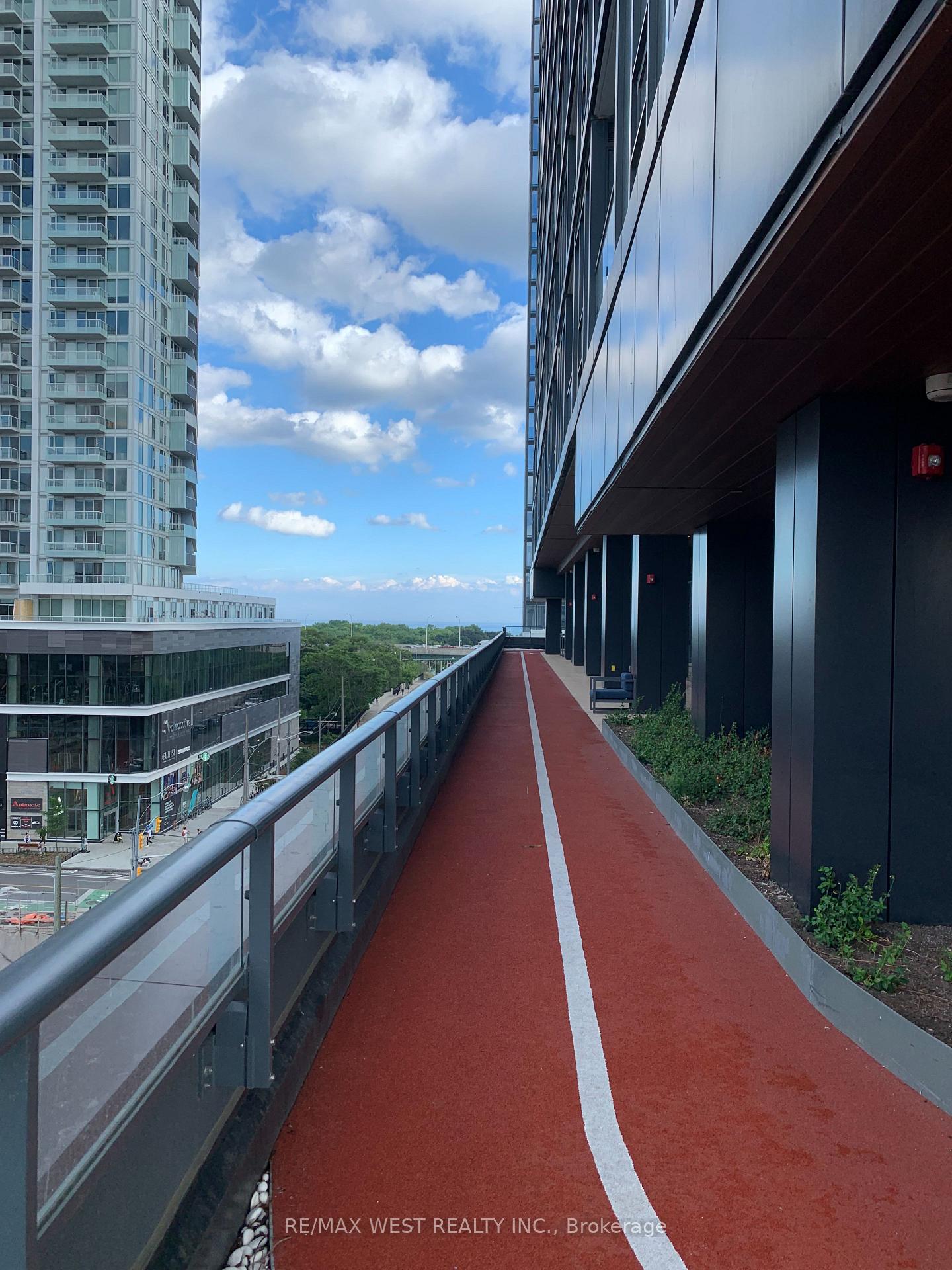 19-western-battery-road-toronto-ontario-c12661442