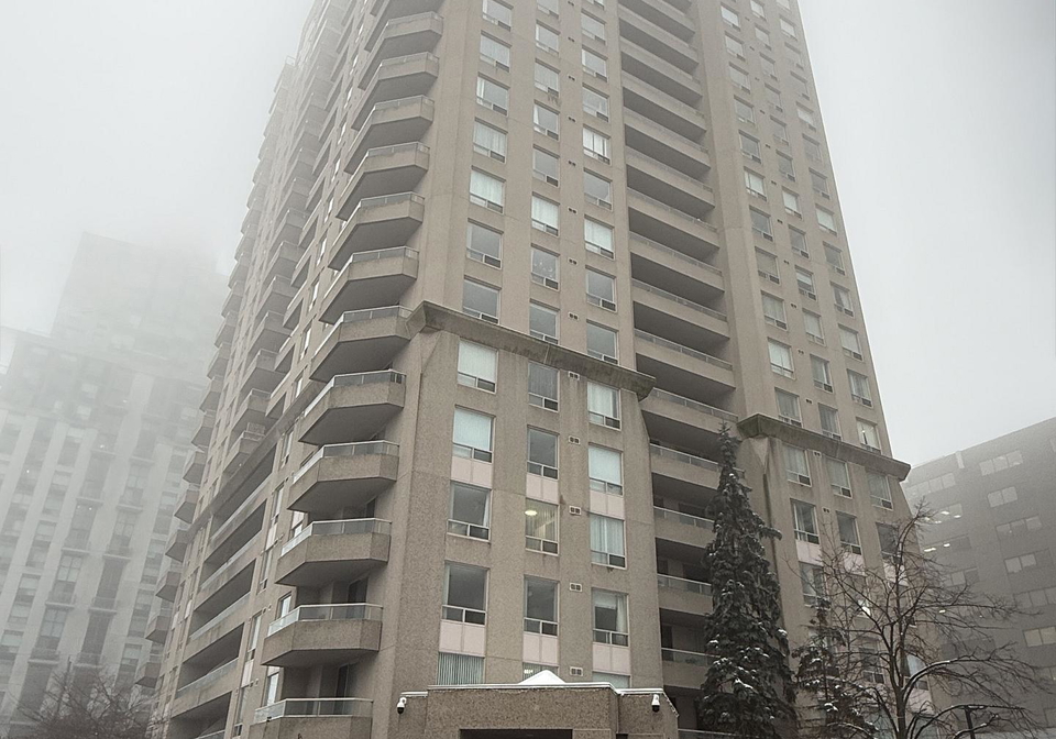 18-hillcrest-avenue-north-york-ontario-c12661882