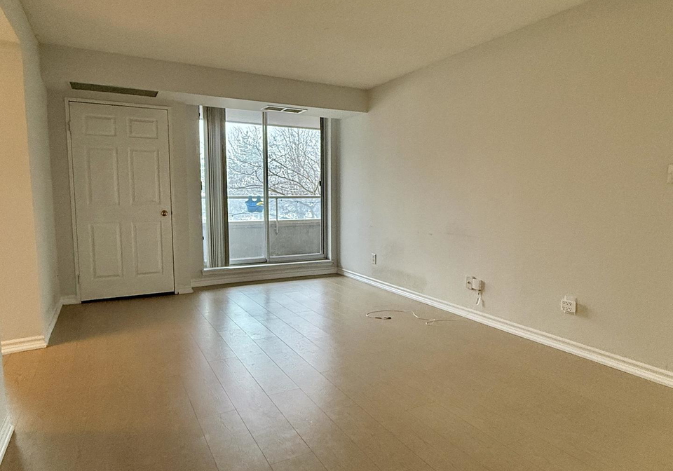 18-hillcrest-avenue-north-york-ontario-c12661882