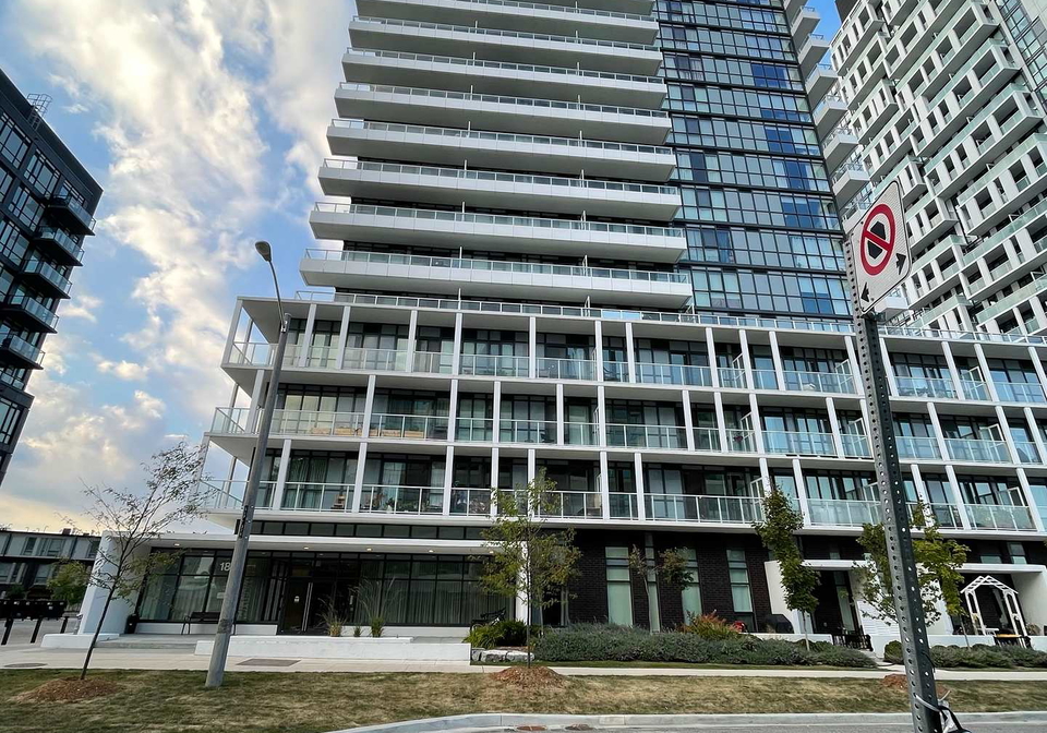 180-fairview-mall-drive-north-york-ontario-c12662242