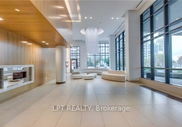 209-fort-york-boulevard-toronto-ontario-c12662486