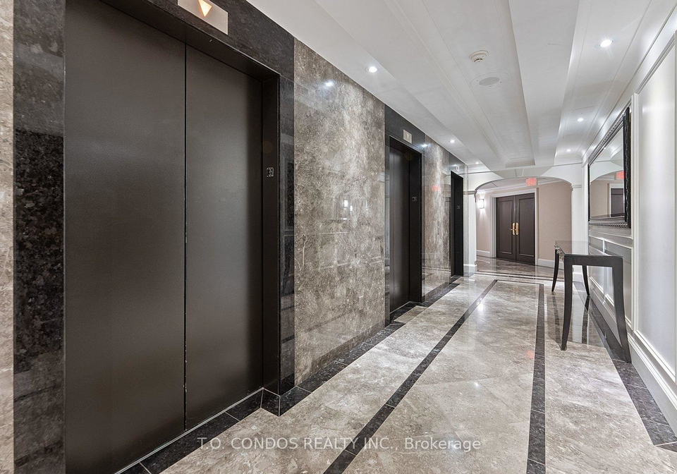 1001-bay-street-toronto-ontario-c12662574