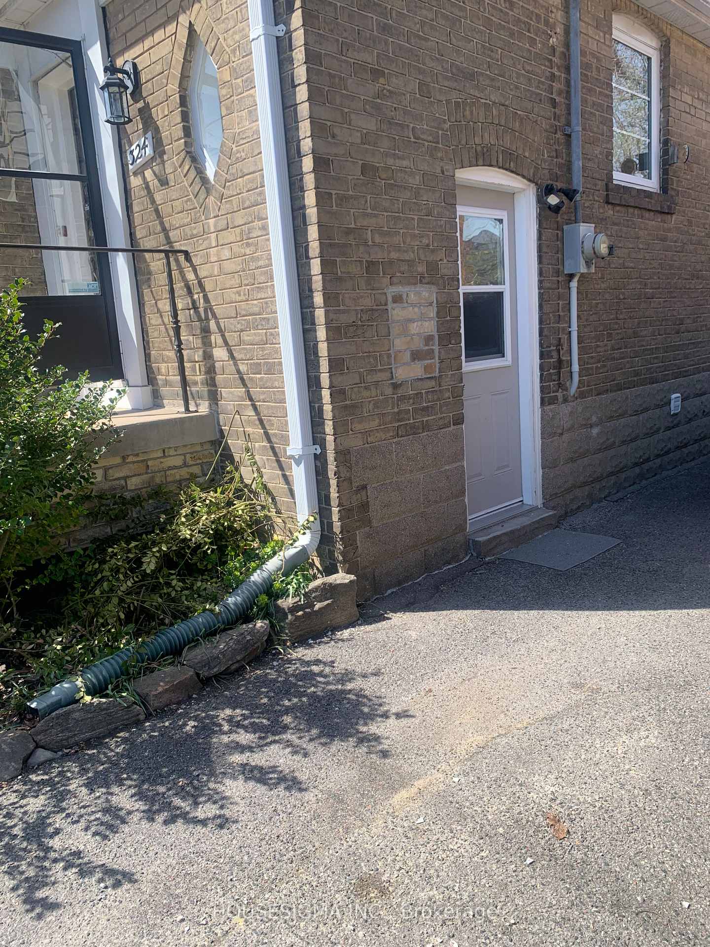 324-lawrence-avenue-w-toronto-ontario-c12662596