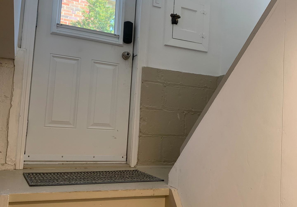 324-lawrence-avenue-w-toronto-ontario-c12662596