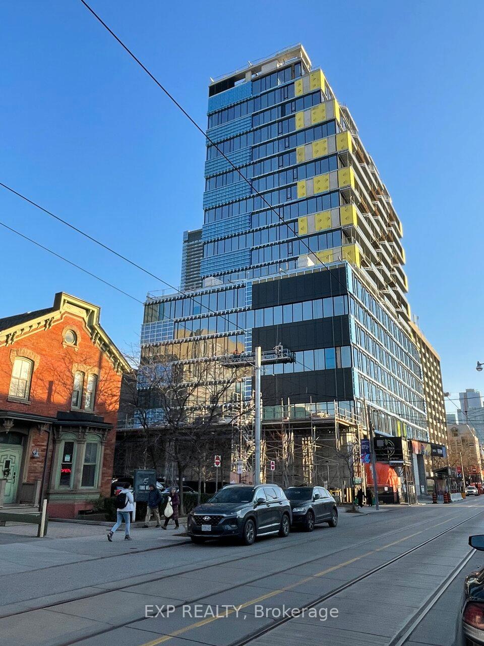 195-mccaul-street-toronto-ontario-c12662606