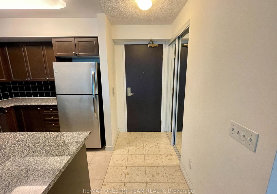 51-lower-simcoe-street-toronto-ontario-c12662638