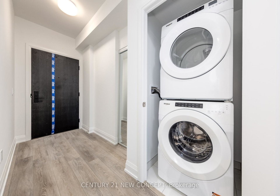 20-soudan-avenue-toronto-ontario-c12662646