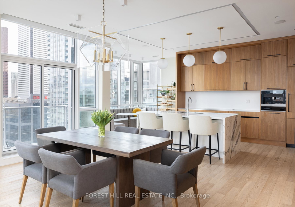 199-richmond-street-w-toronto-ontario-c12662778