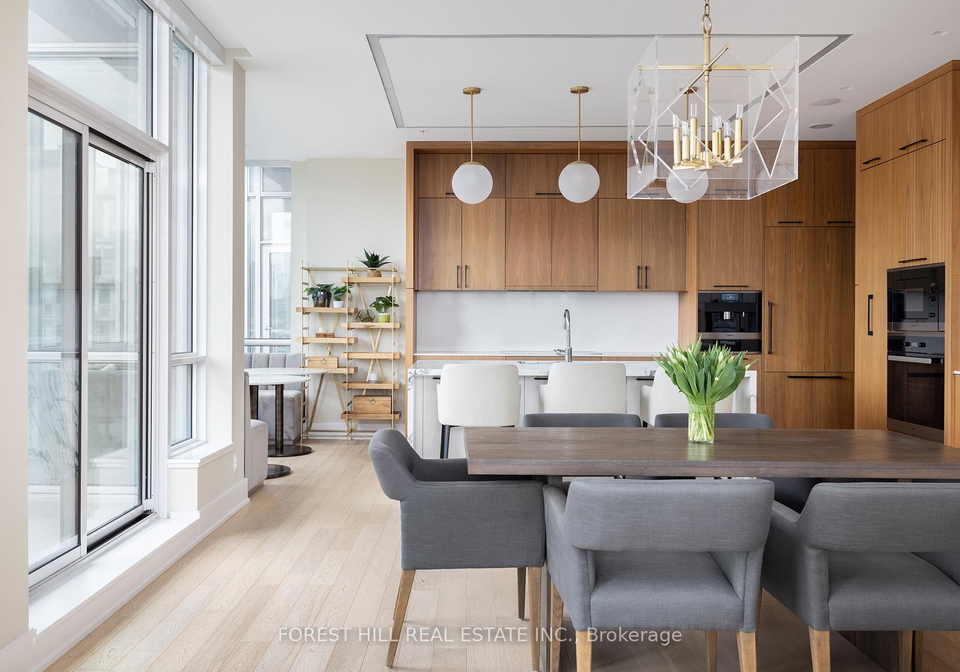 199-richmond-street-w-toronto-ontario-c12662778
