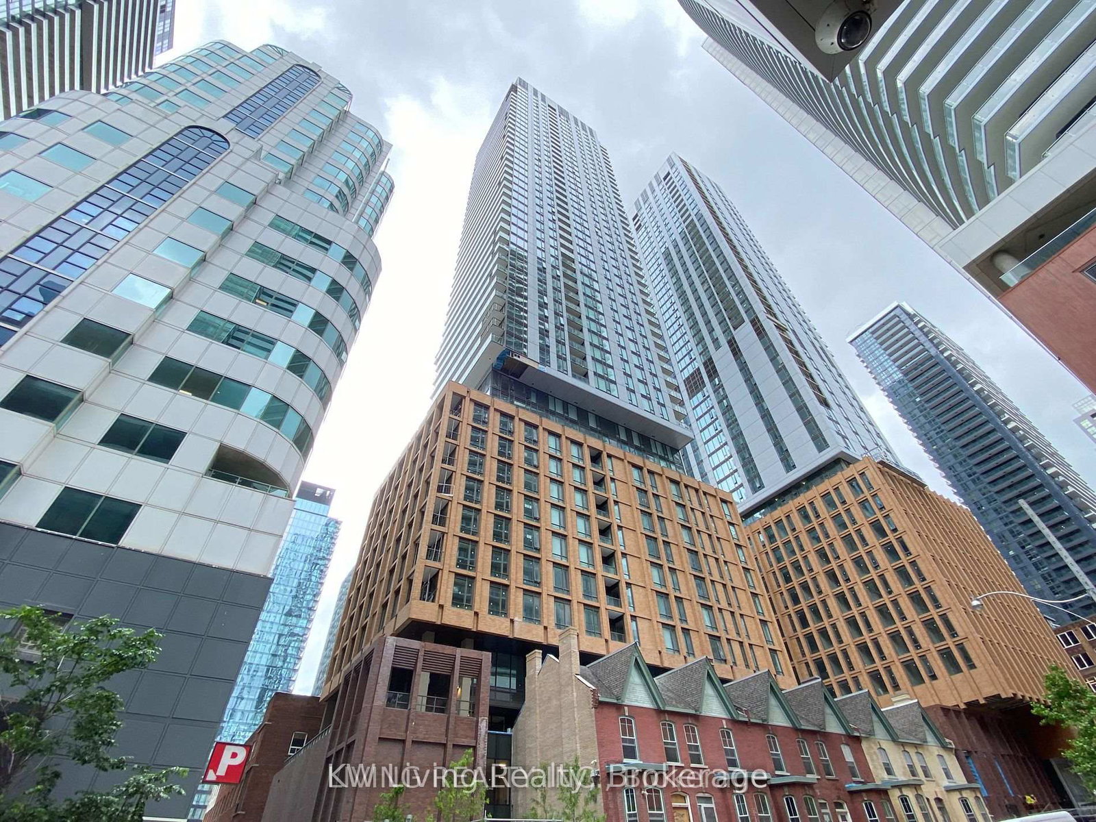 8-widmer-street-toronto-ontario-c12662850