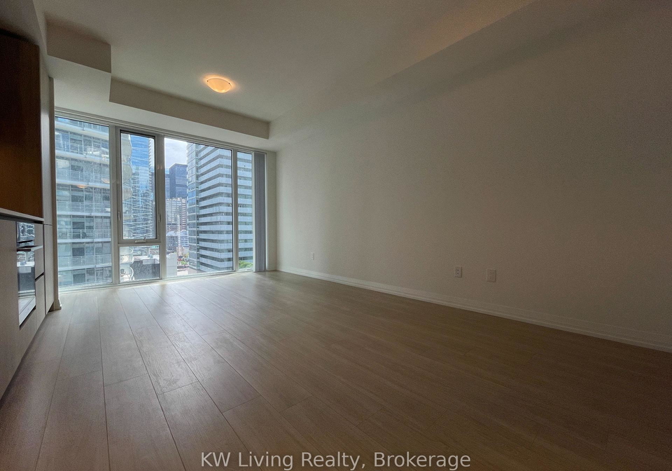 8-widmer-street-toronto-ontario-c12662850