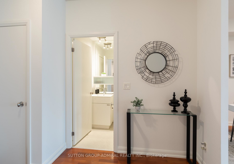 111-elizabeth-street-toronto-ontario-c12662922
