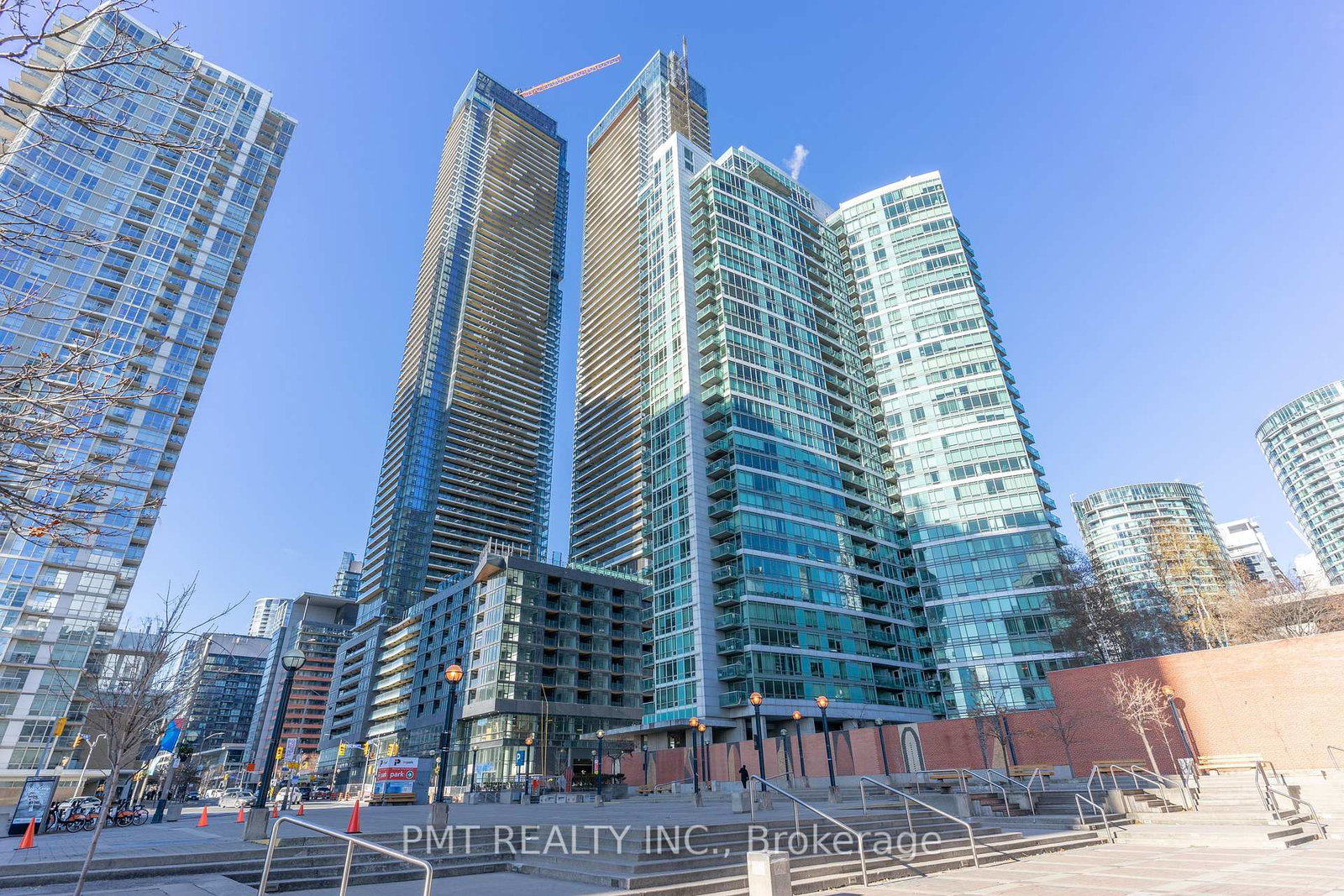 81-navy-wharf-court-toronto-ontario-c12663066