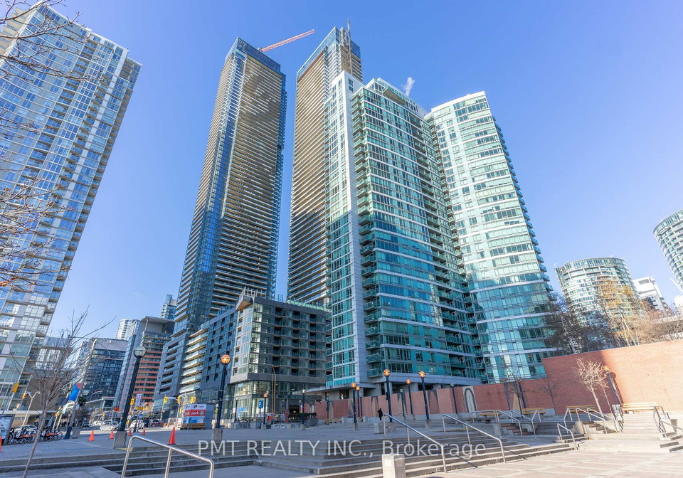 81-navy-wharf-court-toronto-ontario-c12663066