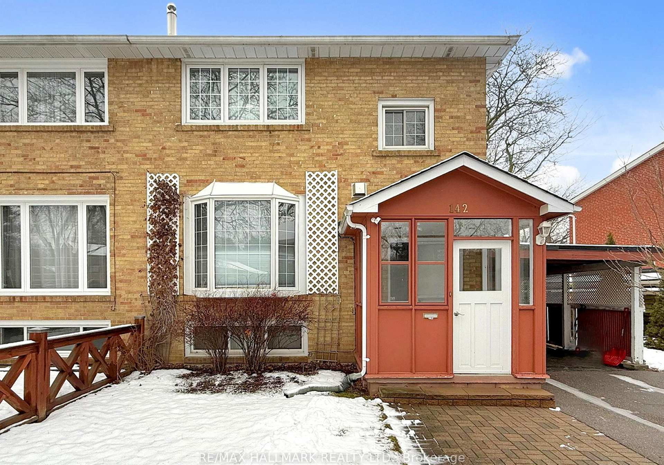 142-barber-greene-road-north-york-ontario-c12663072