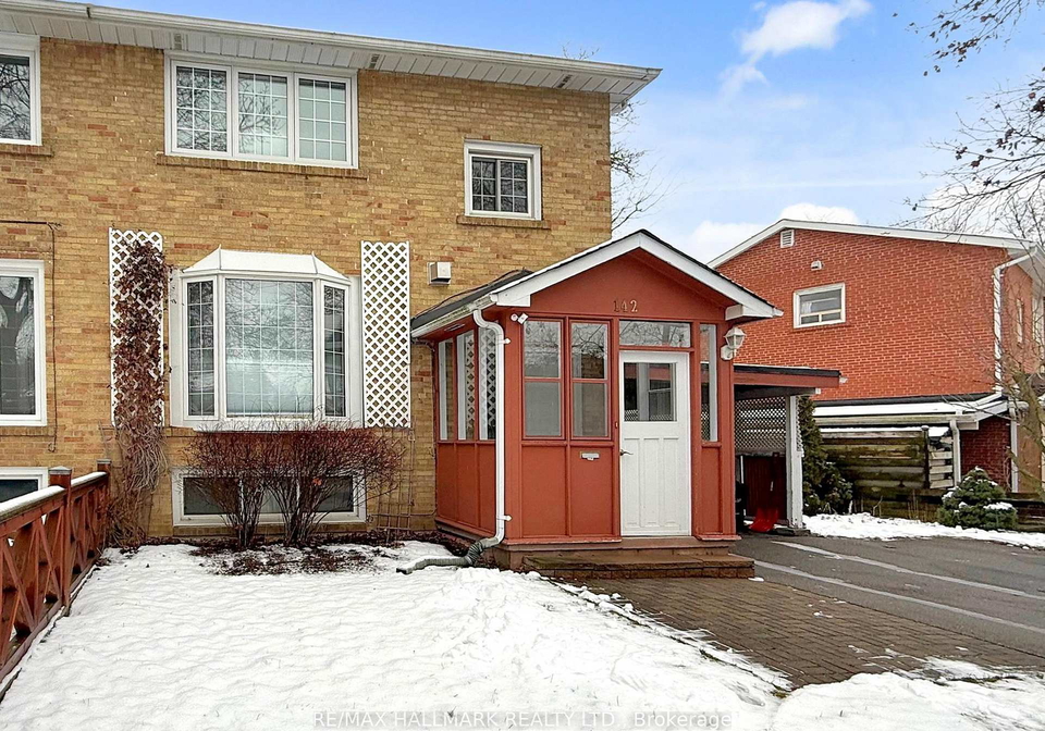 142-barber-greene-road-north-york-ontario-c12663072