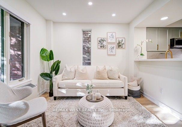 801-king-street-w-toronto-ontario-c12663980