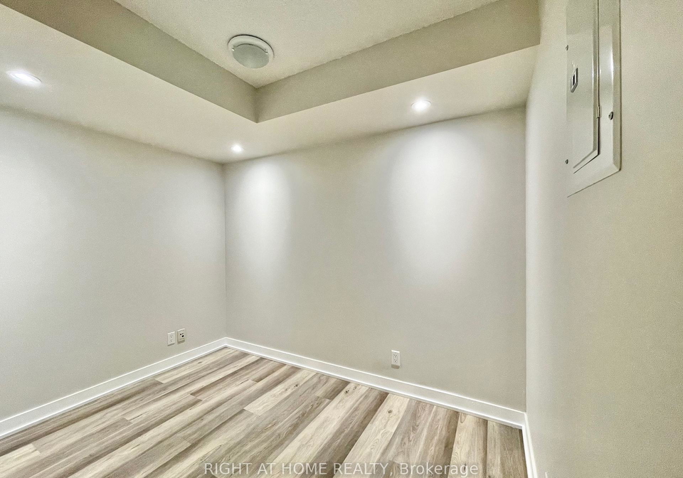 381-front-street-w-toronto-ontario-c12664134