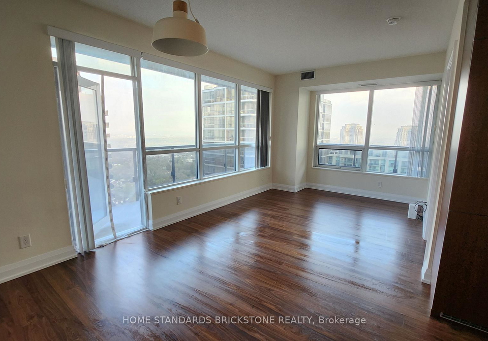 5-sheppard-avenue-e-north-york-ontario-c12664154