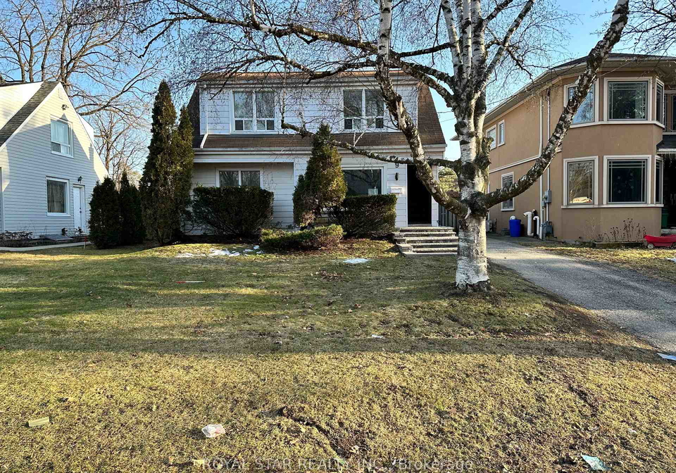 9-roycrest-avenue-toronto-ontario-c12664302